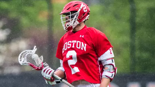 Thomas Niedringhaus playing lacrosse