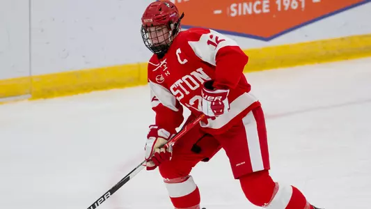 Kaleigh Donnelly playing hockey