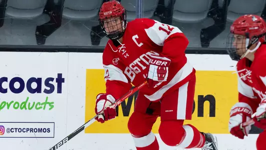 Kaleigh Donnelly playing hockey