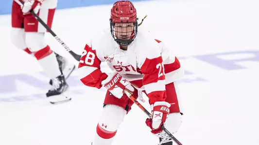 Catherine Foulem playing hockey