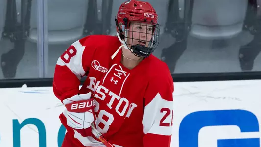 Catherine Foulem playing hockey