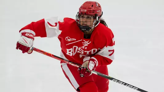 Kylie Roberts skating