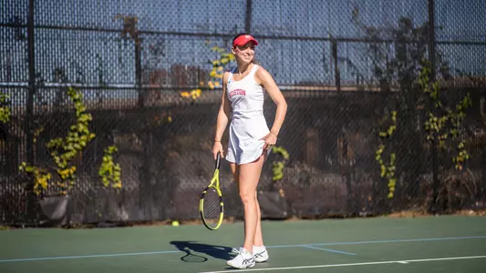 Erica Di Battista at the Baseline