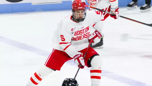 Tom Willander playing hockey