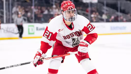 Devin Kaplan playing hockey