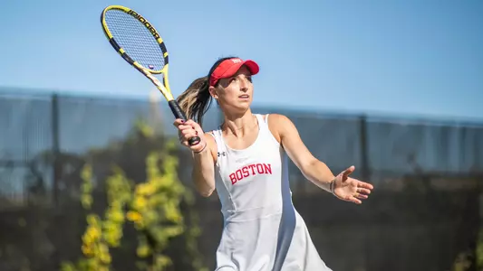 Erica Di Battista hits volley