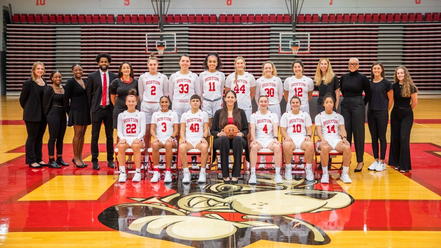 Women's Basketball 2022-23 Team Photo