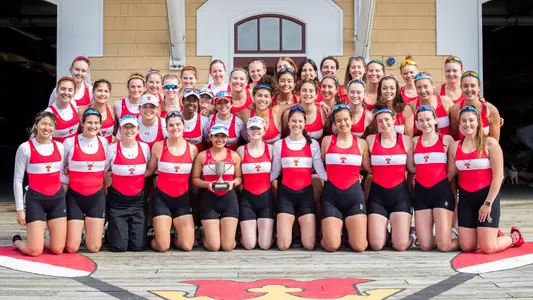 2022-23 Women's Rowing Team Photo