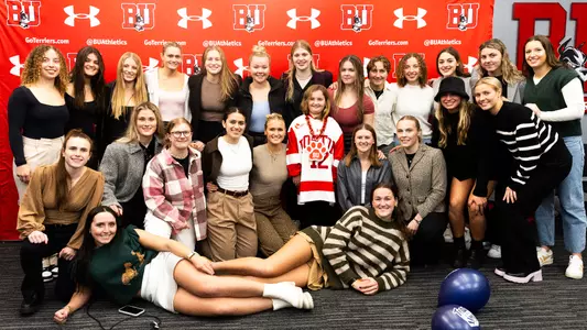 Women's Ice Hockey Team Impact Signing