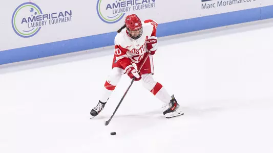Julia Shaunessy with the puck