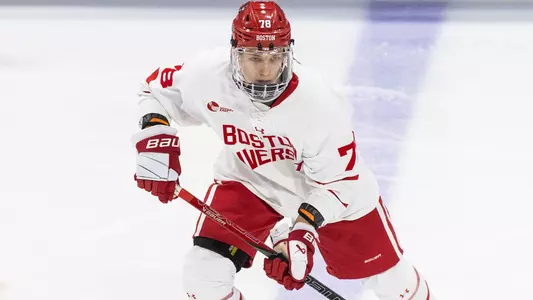 Sascha Boumedienne playing hockey