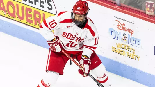 Brehdan Engum playing hockey