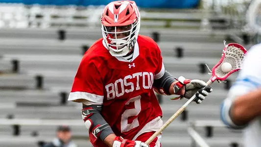 Thomas Niedringhaus playing lacrosse