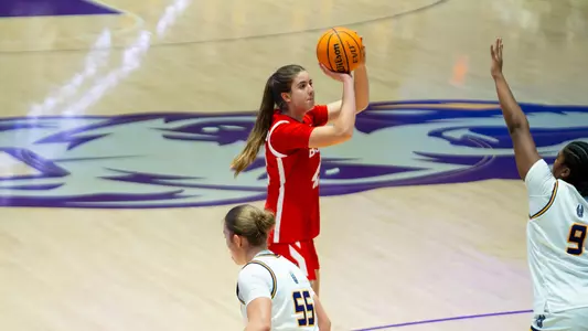 Photo of BU women's basketball sophomore Allison Schwertner shooting a jumper at UAlbany.
