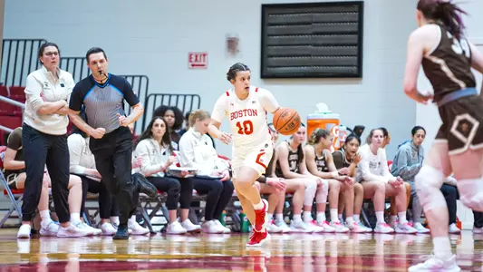 Photo of women's basketball senior Alex Giannaros dribbling the ball against Lehigh at Case Gym.