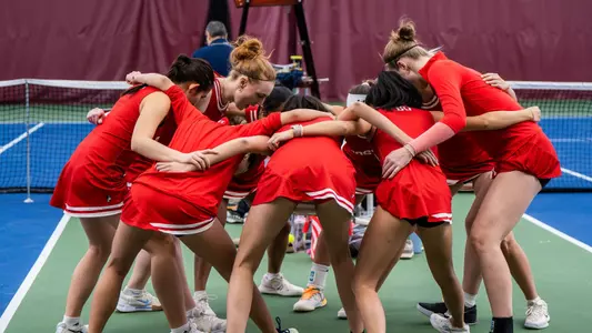 Women's tennis huddle pre match 2025