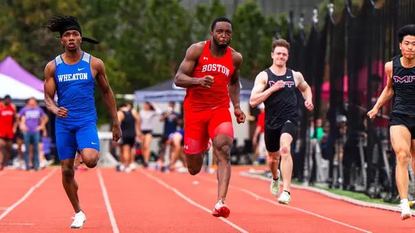 Michael Onilogbo Running a 100m at MIT