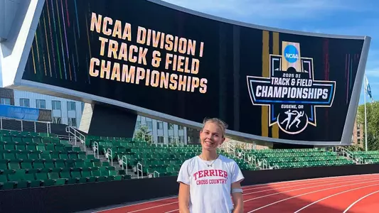 Vera Sjöberg before the 2025 NCAA Outdoor Championships