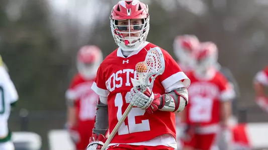 Zach Travaglini playing lacrosse