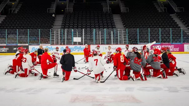 Women's ice hockey on the ice at SSE Arena practice