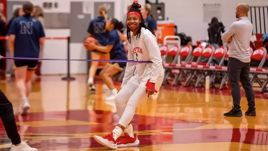 Sisi Bentley warming up