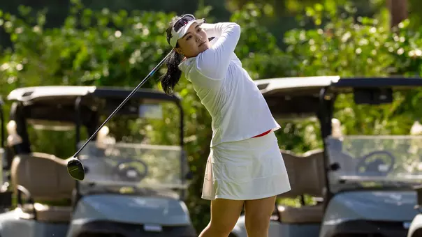Amy Han off the tee at the Red Bandanna Invitational