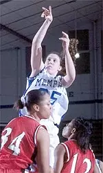 Malissa Bush led all scorers Sunday with 20 points in the win over Houston.