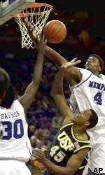 Memphis' Earl Barron (30) and Chris Massie (4) and South Florida's Will McDonald battle for the ball during the second half.