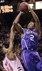Dajuan Wagner scores a team-high 16 points Friday. (File Photo)