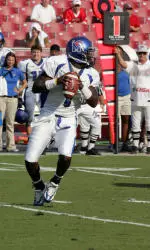 Maurice Avery will play in the 2006 Hula Bowl next weekend.