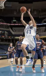 Aroha Jennings scored 10 straight points to push Memphis from a 7-6 deficit to a 16-6 lead and the Lady Tigers would not look back in a 60-45 victory. Jennings finished with 17 points and six rebounds.