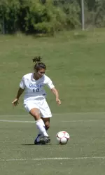 Amanda Olszewski netted the game-winning goal to lead the Lady Tigers past Evansville 4-0