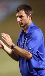 Richie Grant's charges split their matches at the UAB Classic