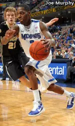 Antonio Barton led Memphis with 15 points.