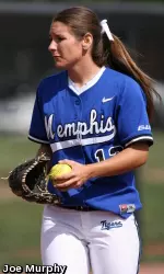 Janelle Valle picked up her season's fifth win Friday night.