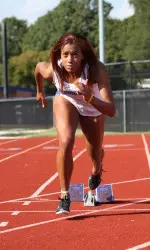 Maya Williamson set a new indoor program-record in the 800m at the Samford Multi and Invitational.