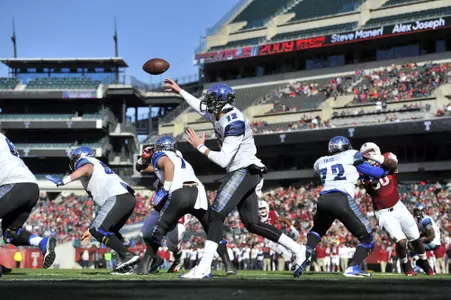 NCAA Football: Memphis at Temple