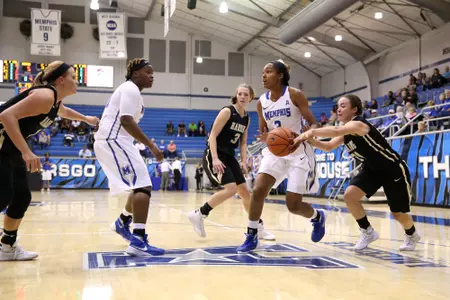 Taylor Williams, 2015-16 WBKB