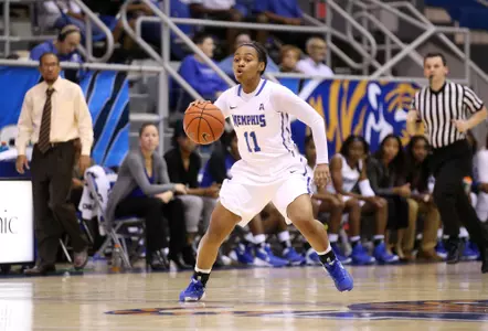 Amber Holmes, 2015-16 WBKB