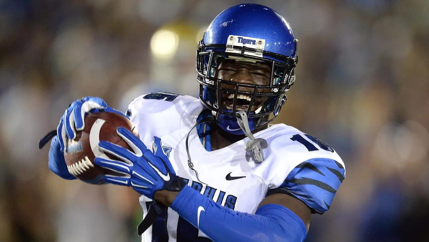 MemphisFB_2014_EtienneFritz_1