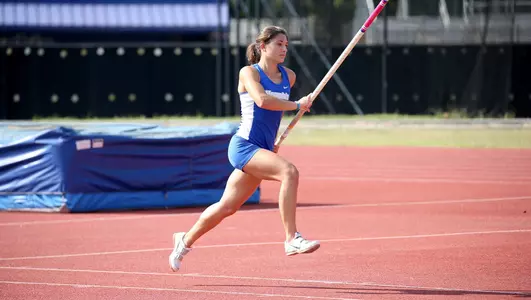 Clara Amat-Fernandez, 2015-16 Women's Track and Field