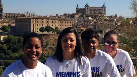 Spain Tour Sightsee, 2015-16 Women's Basketball
