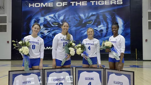 Seniors, 2017 Volleyball