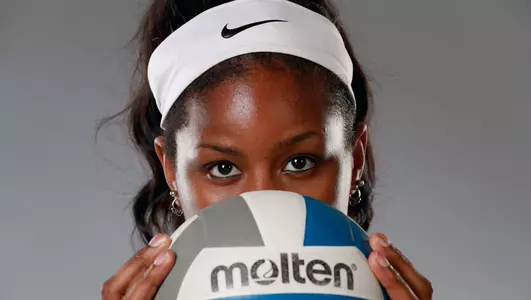 Daija Lowe, 2017 Volleyball