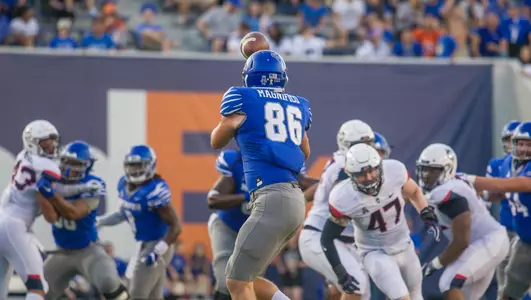 Joey Magnifico vs. UConn 10-06-18