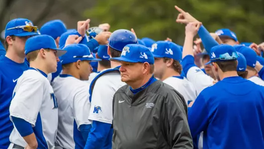 Pregame, huddle, team, Schoenrock
