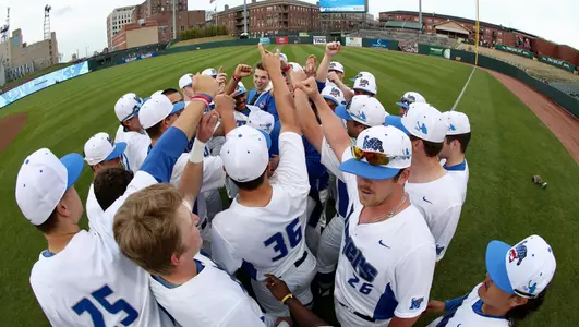 Team, huddle, pregame