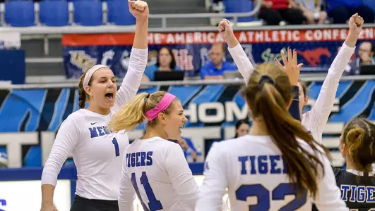 Team Celebration, 2018 Volleyball