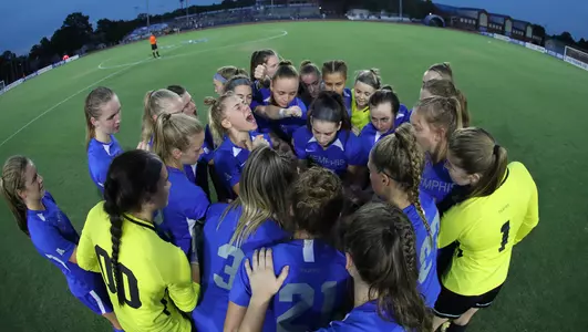 huddle