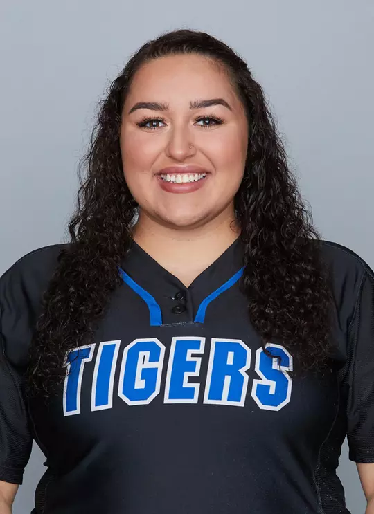 © University of Memphis. Trey ClarkSantiago_Xiomara_1920SB_2523_TC_20191122